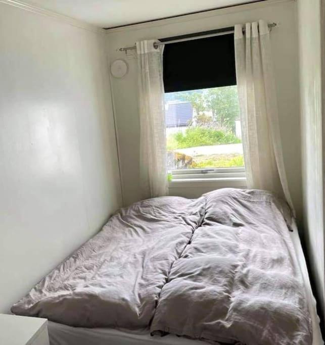 Cozy, With View In Appartement Tromsø