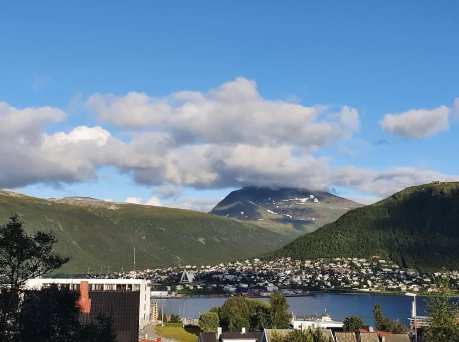 Cozy, With View In * Tromsø